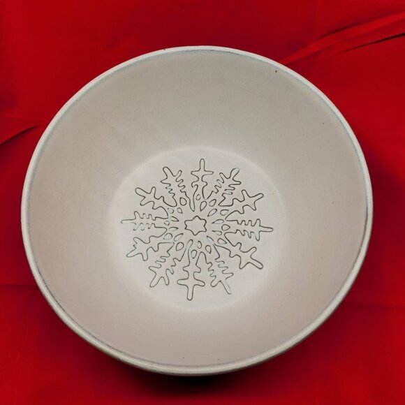 Target Threshold Serving Bowl‎ Terracotta Christmas Winter Snowflake 10 in - Picture 2 of 10